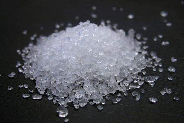 سیلیس در تصفیه آب استخر کاربرد دارد